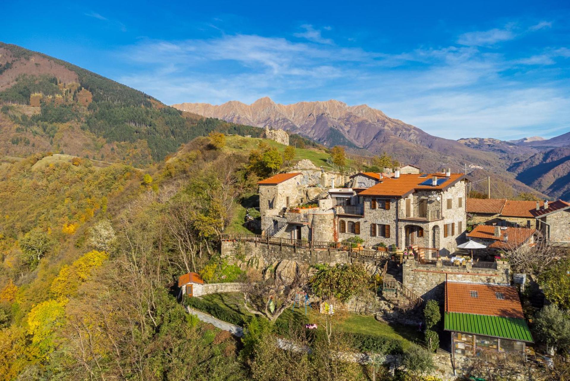 Vivi Luxury Country House Comano  Exterior photo